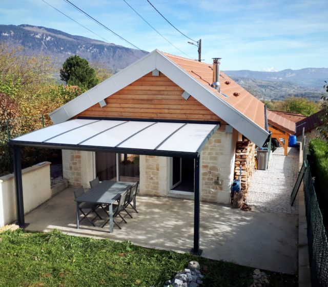 pergola design et elegante sur mesure a gex 1