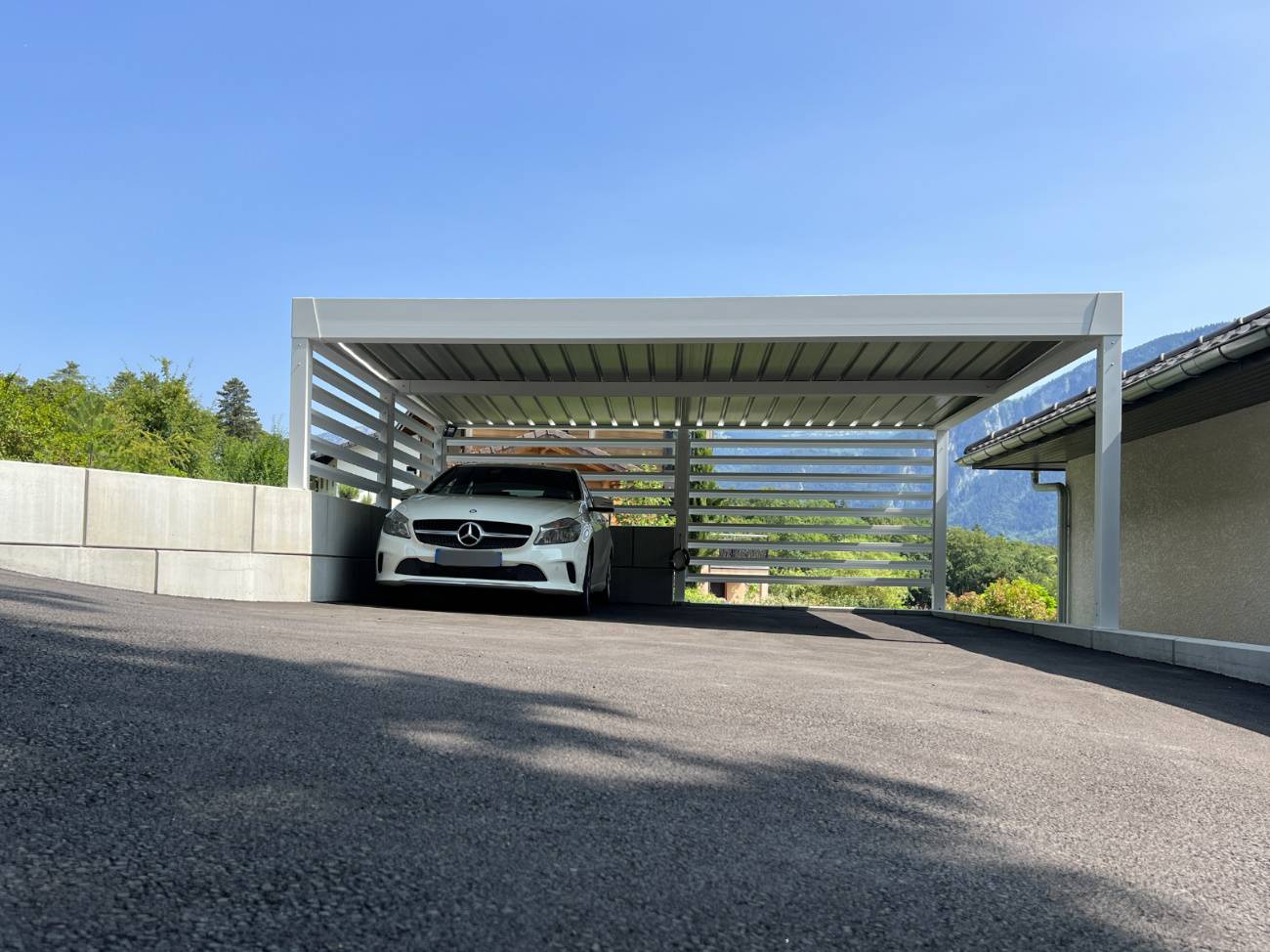 Carport double autoportant à Bonneville, abri voiture personnalisé carport 2 voitures autoportant bonneville