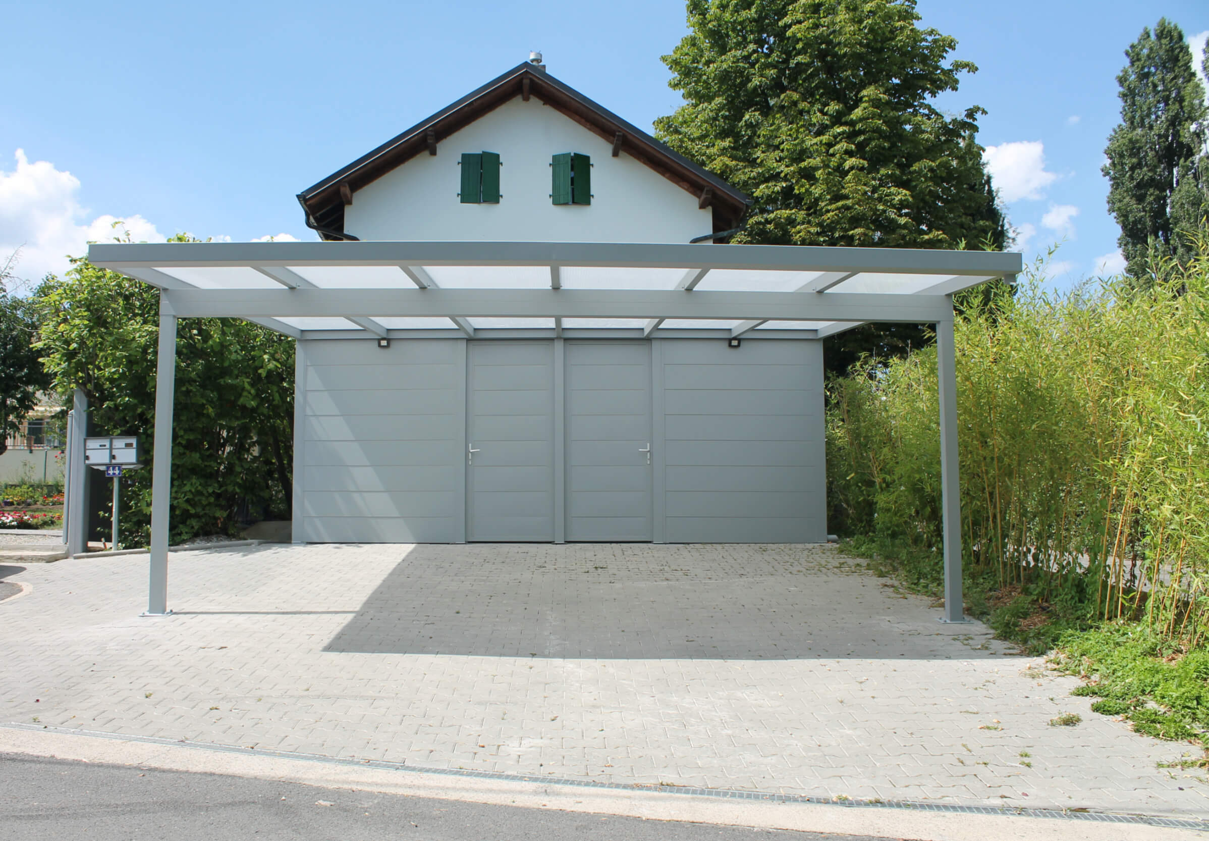 Carport alu double sur mesure monopan à Geneve carport aluminium sur mesure monopan geneve