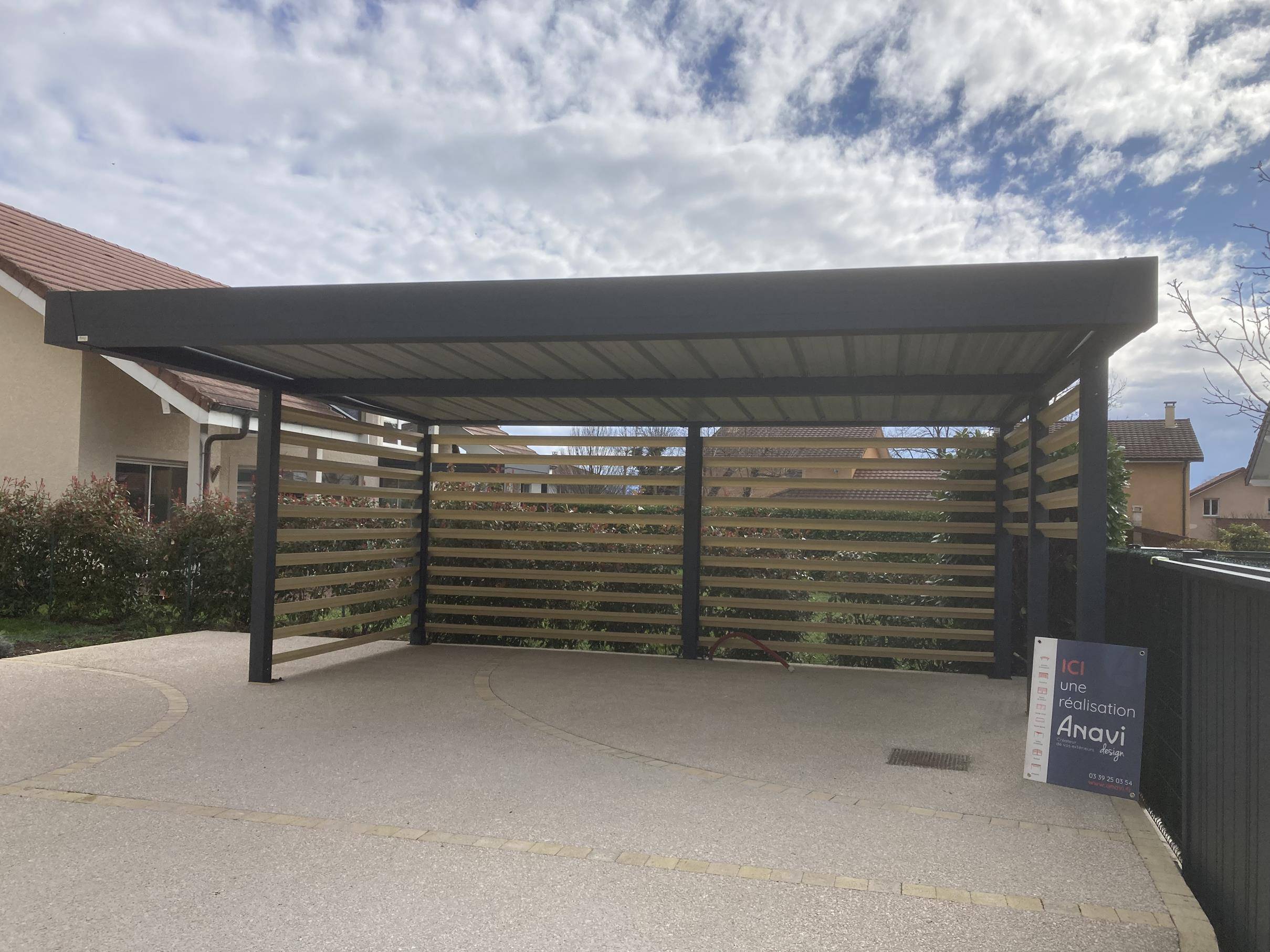 Carport indépendant sur mesure à Prévessin-Moëns, l’abri idéal pour 2 voitures carport independant sur mesure prevessin moens 1