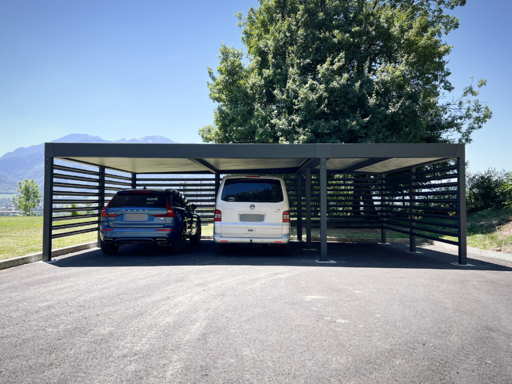 Carport autoporté 3 voitures à Bonneville, la technicité d’une réalisation Anavi carport triple autoporte a bonneville 1