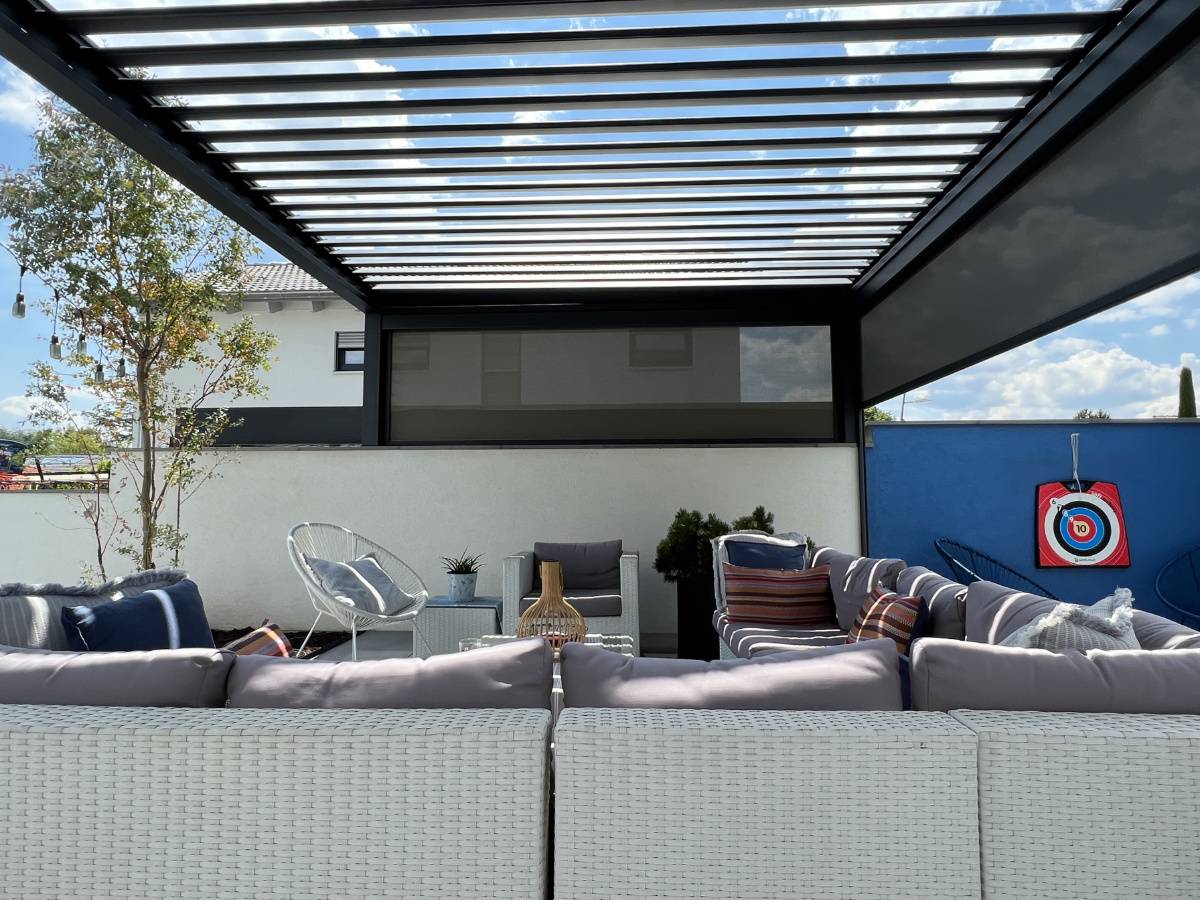 pergola bioclimatique sur mesure chavanne des bois geneve